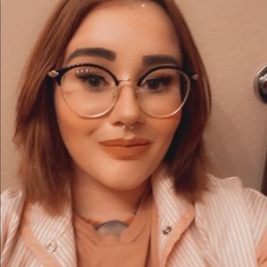 Meet your Posher, Summer